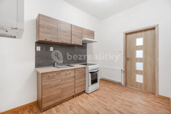 1 bedroom flat for sale, 28 m², nám. Tržní, Liberec, Liberecký Region
