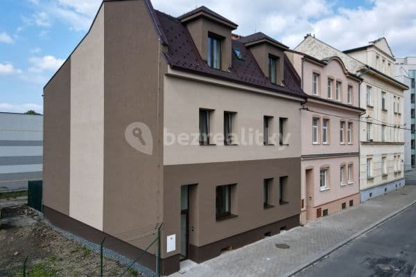 non-residential property for sale, 201 m², Tolstého, 