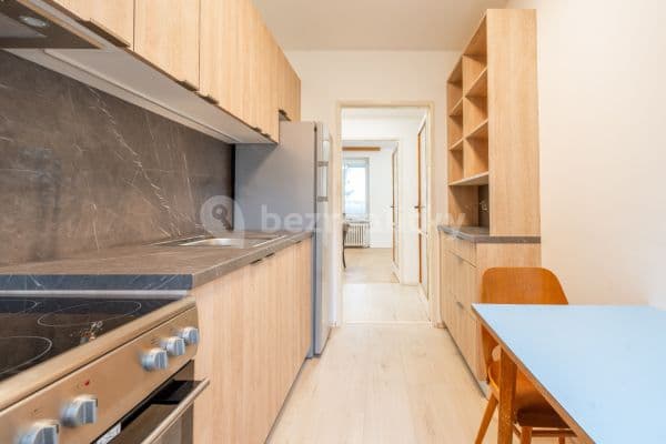 3 bedroom flat to rent, 69 m², Neumannova, Brno, Jihomoravský Region
