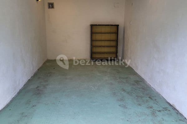garage to rent, 18 m², Kohoutova, Brno