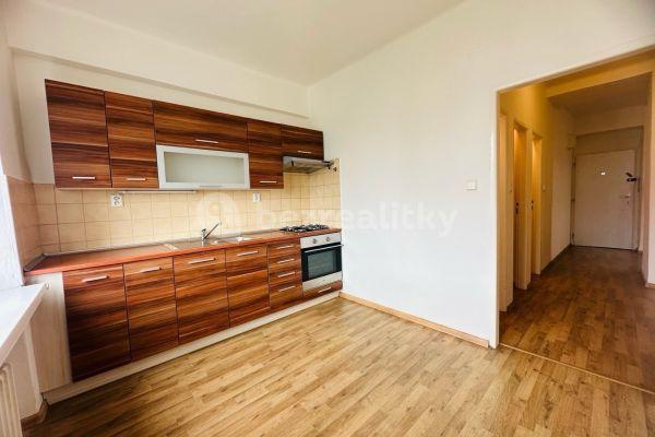 3 bedroom flat to rent, 72 m², Hrušovská, 
