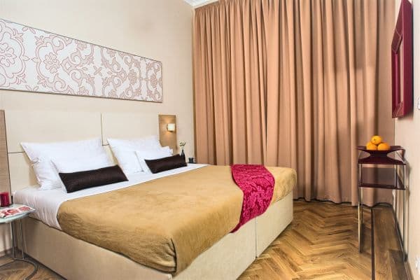 flat to rent, 90 m², Karoliny Světlé, Praha
