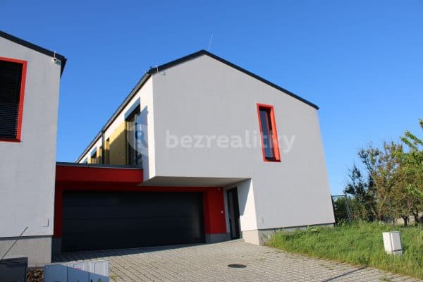 house for sale, 226 m², Syrovice
