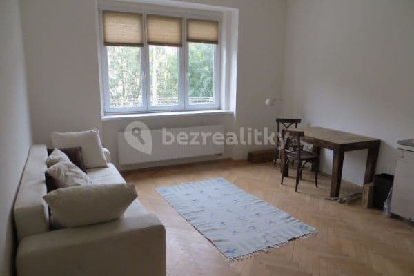 2 bedroom with open-plan kitchen flat for sale, 68 m², Vrchlického, Hlavní město Praha