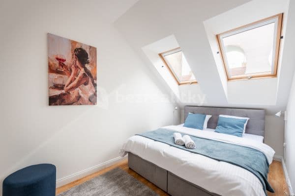 flat to rent, 75 m², Plzeňská, Praha