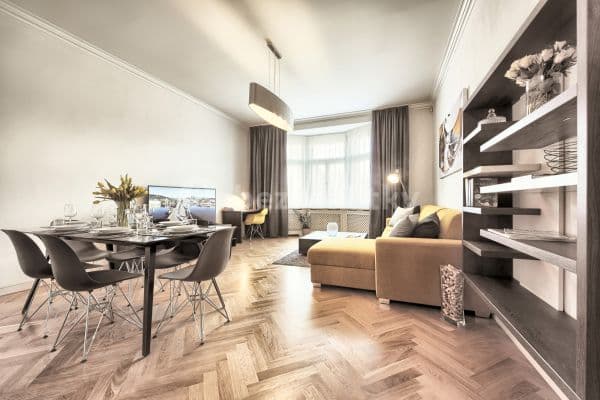 3 bedroom flat to rent, 100 m², U Milosrdných, Prague, Prague