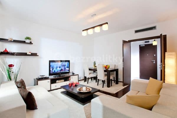 2 bedroom flat to rent, 73 m², Vodní, Brno