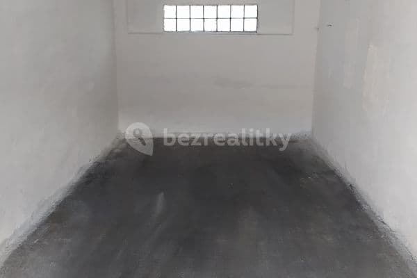 garage to rent, 20 m², Fráni Šrámka, Ostrava