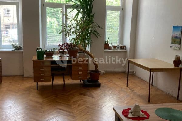 3 bedroom flat for sale, 120 m², Sládkova, Děčín