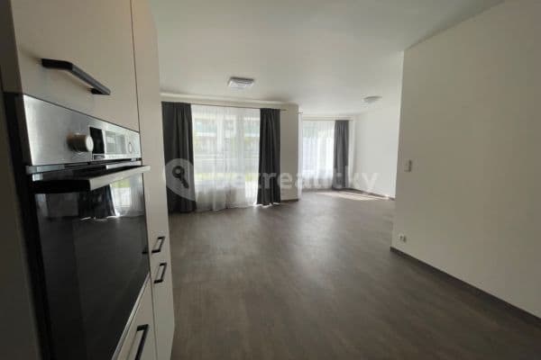 1 bedroom with open-plan kitchen flat for sale, 52 m², Ferrariho, Prague, Prague
