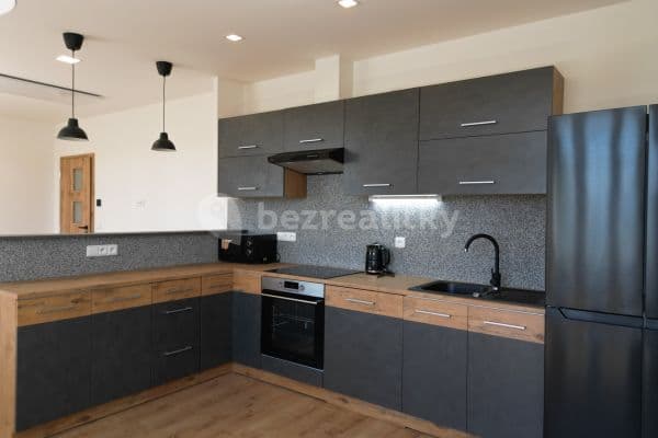2 bedroom with open-plan kitchen flat for sale, 80 m², Rohová, Karlovy Vary