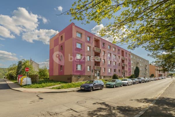 4 bedroom flat for sale, 86 m², 1. máje, Karlovy Vary, Karlovarský Region