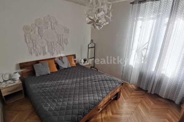 3 bedroom flat to rent, 76 m², Růžová, Trutnov