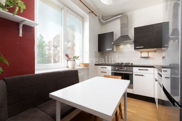 2 bedroom flat for sale, 56 m², Podroužkova, Ostrava, Moravskoslezský Region