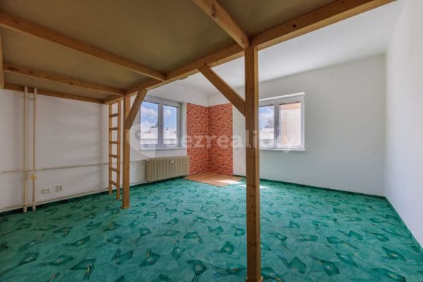 1 bedroom flat for sale, 41 m², sídliště 9. května, 