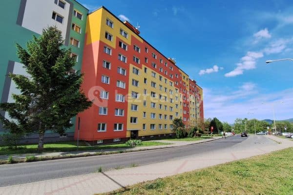 3 bedroom flat for sale, 67 m², Šluknovská, Česká Lípa, Liberecký Region
