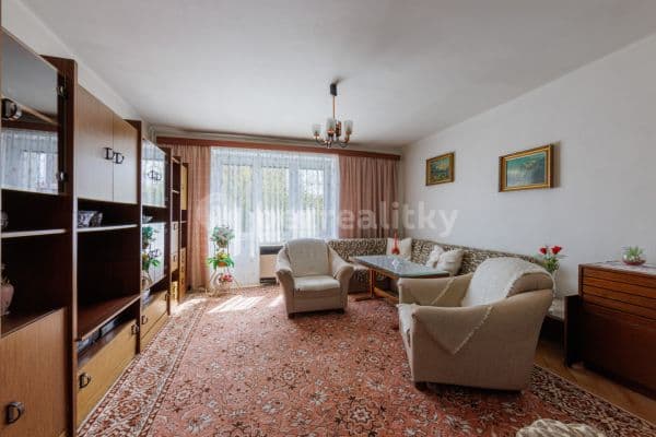 2 bedroom flat for sale, 53 m², J. A. Gagarina, Nejdek, Karlovarský Region