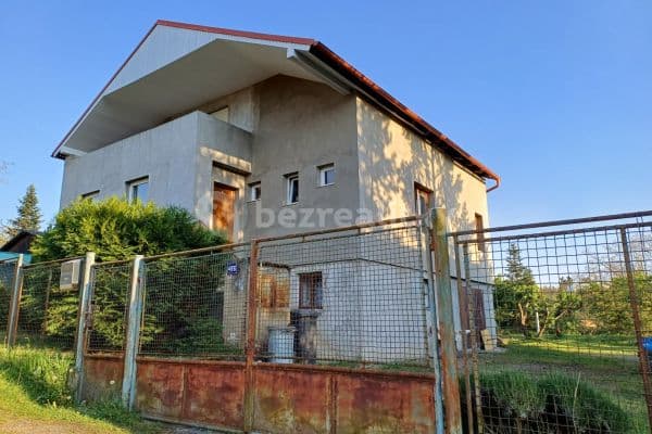 house for sale, 290 m², Zahradní, Skochovice