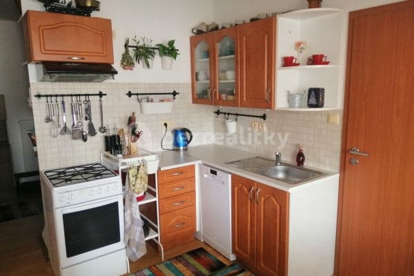 3 bedroom flat to rent, 94 m², Poděbradova, Brno