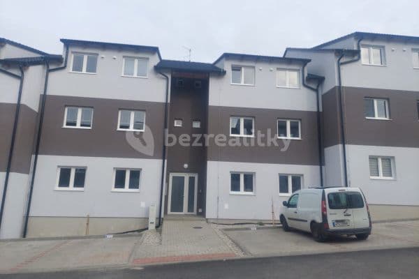 2 bedroom with open-plan kitchen flat to rent, 70 m², Vochov