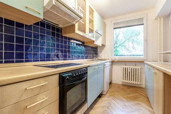 3 bedroom with open-plan kitchen flat for sale, 68 m², Pod Hybšmankou, 