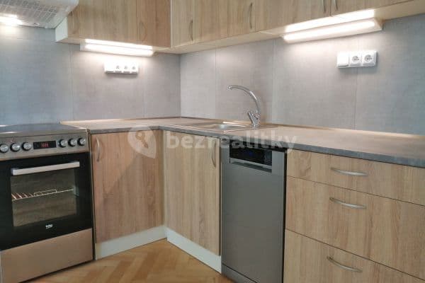 1 bedroom with open-plan kitchen flat for sale, 44 m², Kladenská, Hlavní město Praha