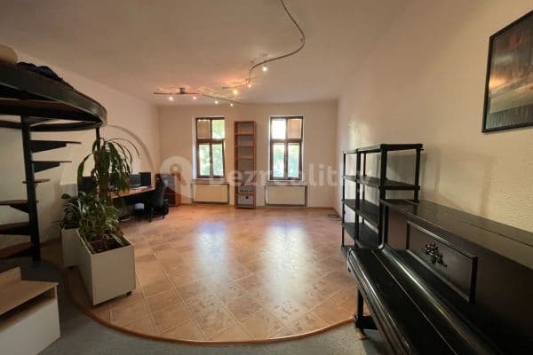 2 bedroom flat to rent, 89 m², Šantova, Olomouc