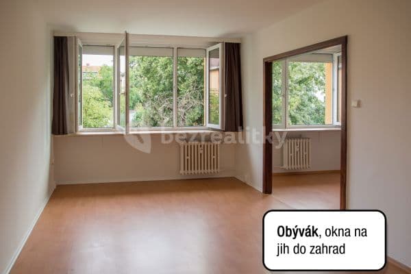 3 bedroom flat to rent, 68 m², Křenická, Praha