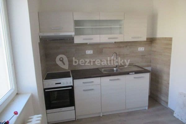 1 bedroom flat to rent, 35 m², Závodu míru, Karlovy Vary