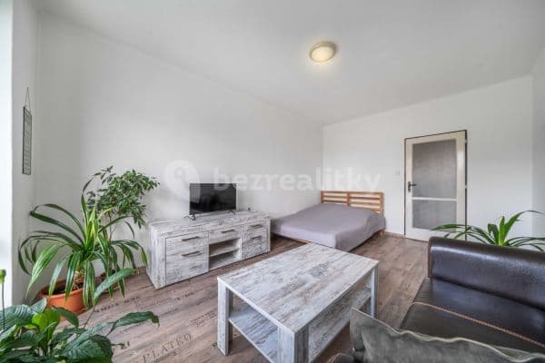 1 bedroom with open-plan kitchen flat for sale, 49 m², Francouzská třída, Plzeň, Plzeňský Region