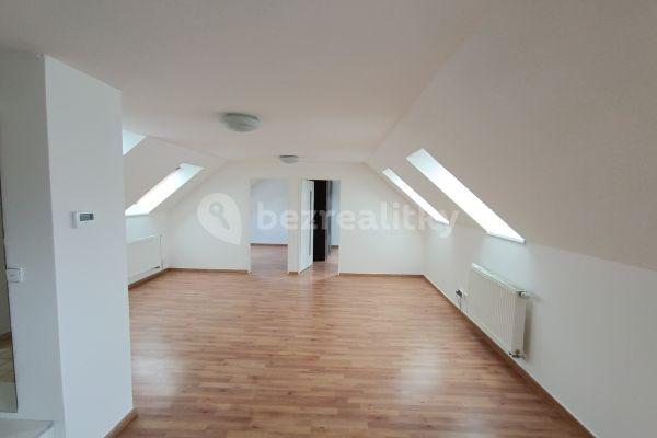 2 bedroom with open-plan kitchen flat to rent, 86 m², Kučerové, Hlavní město Praha