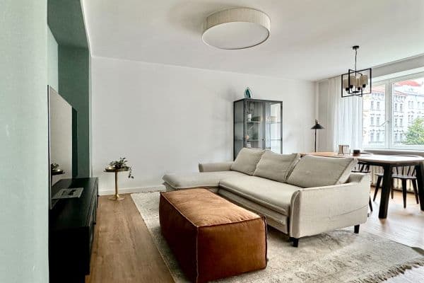 flat to rent, 52 m², Vinohradská, Praha