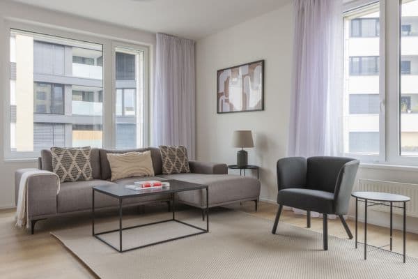 flat to rent, 90 m², U Pergamenky, Praha