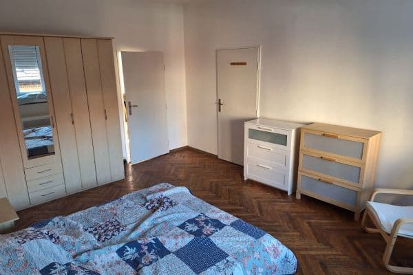 flat to rent, 70 m², Gorkého, Bratislava - mestská časť Staré Mesto, Bratislavský Region