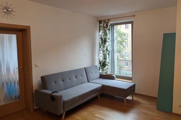 flat to rent, 58 m², Klatovská, Brno