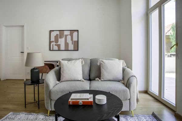 flat to rent, 59 m², Rostovská, Praha