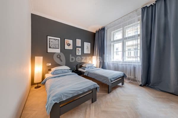 flat to rent, 33 m², Víta Nejedlého, Praha