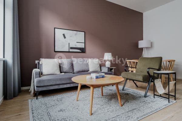 flat to rent, 84 m², Chodská, Praha