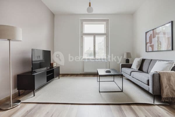 flat to rent, 67 m², Rostovská, Praha