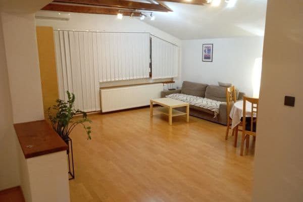 flat to rent, 120 m², Sološnícka b, Bratislava