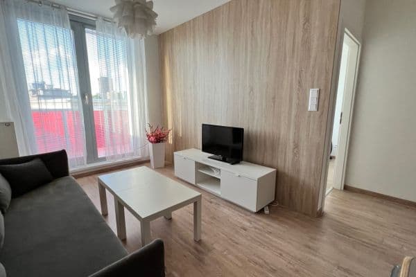 flat to rent, 40 m², Prievozská, Bratislava