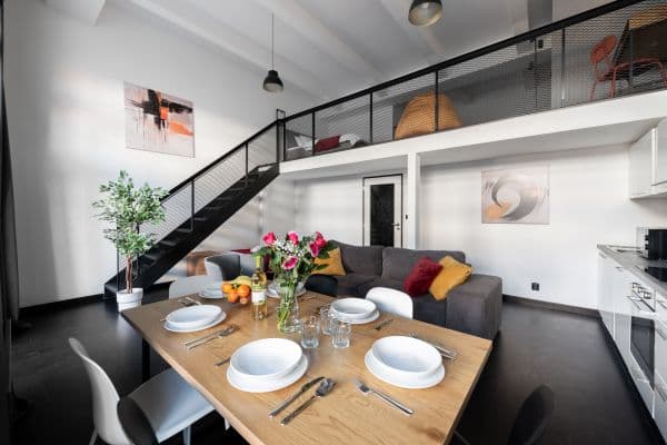flat to rent, 72 m², Křižíkova, Praha