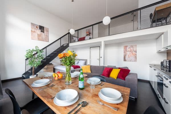 flat to rent, 72 m², Křižíkova, Praha