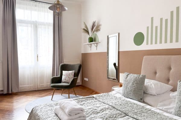 flat to rent, 89 m², Maiselova, Praha