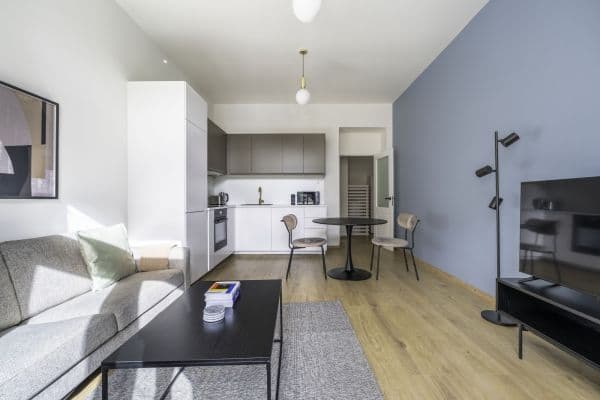 flat to rent, 66 m², Rostovská, Praha