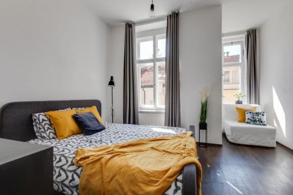 flat to rent, 90 m², Lublaňská, Praha