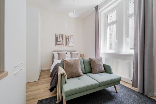 flat to rent, 28 m², Veletržní, Praha