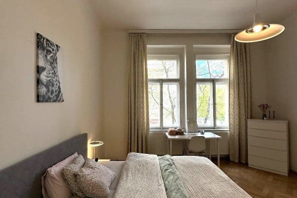 flat to rent, 150 m², Korunní, Prague, Prague