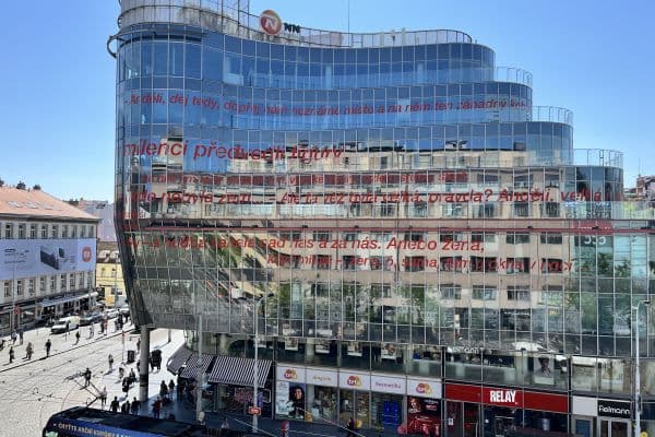 flat to rent, 117 m², Plzeňská, Praha