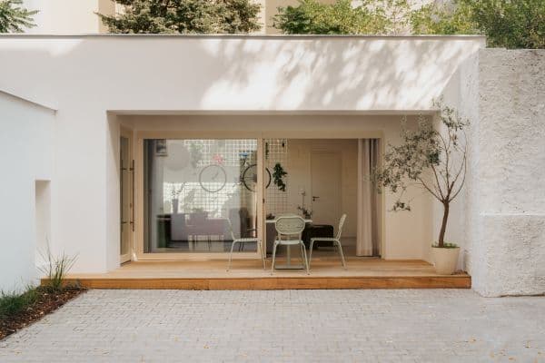 flat to rent, 80 m², Sevastopolská, Praha